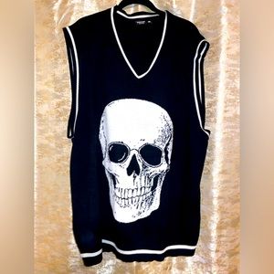 Punk Grunge skull pattern stripped trim sweater vest.